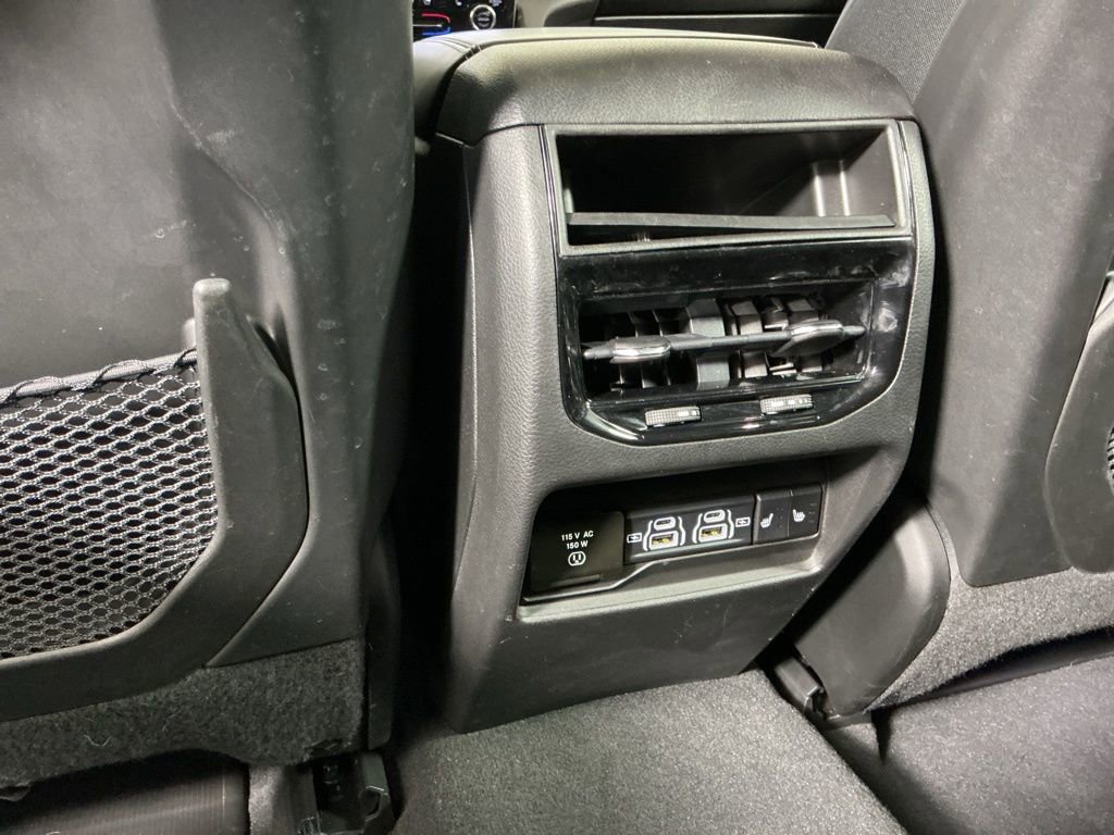 Used 2022 Jeep Grand Cherokee Overland image 27