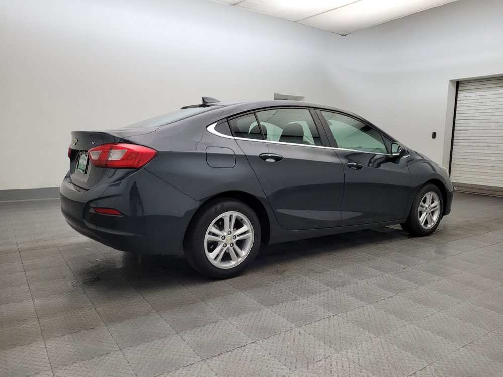 Used 2018 Chevrolet Cruze LT w/ Convenience Package image 10