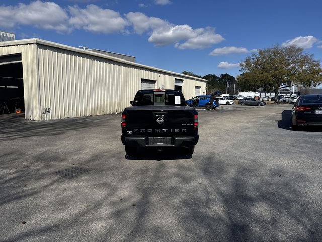 Used 2023 Nissan Frontier SV w/ SV Convenience Package AWD/4WD image 6