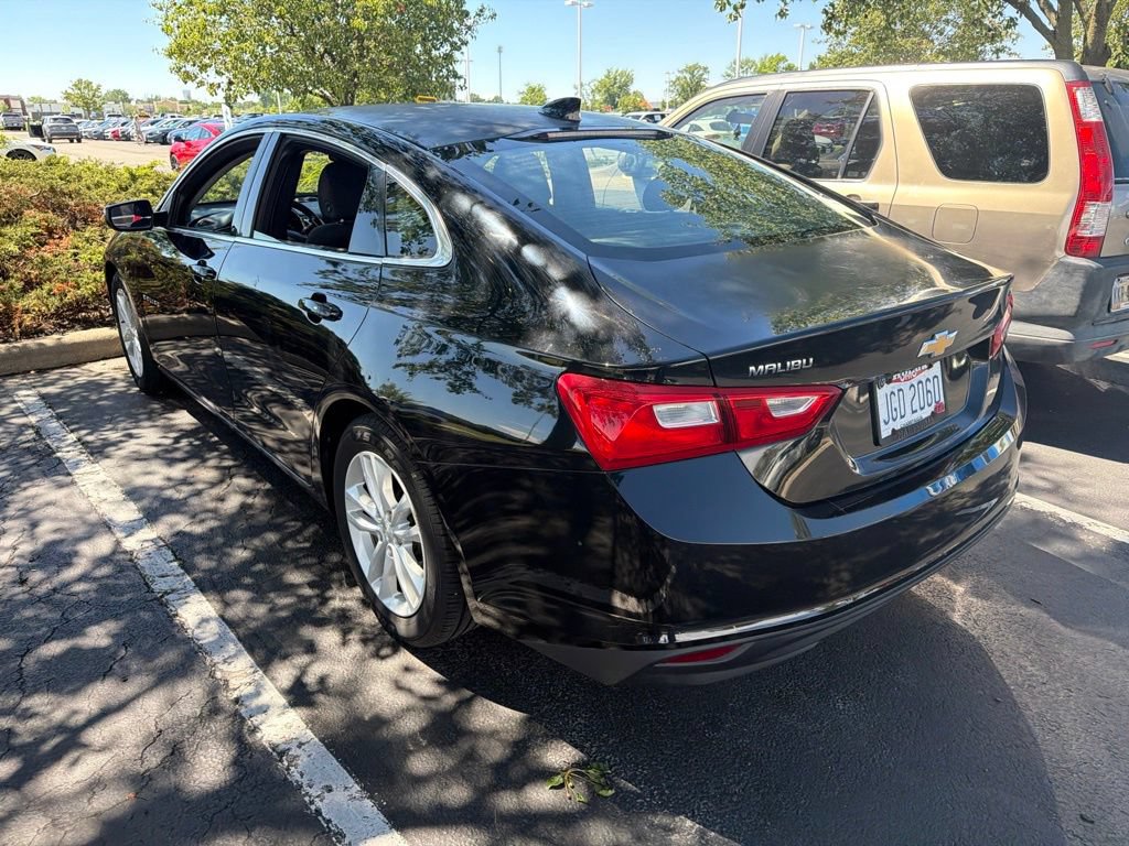 Used 2016 Chevrolet Malibu LT FWD image 3
