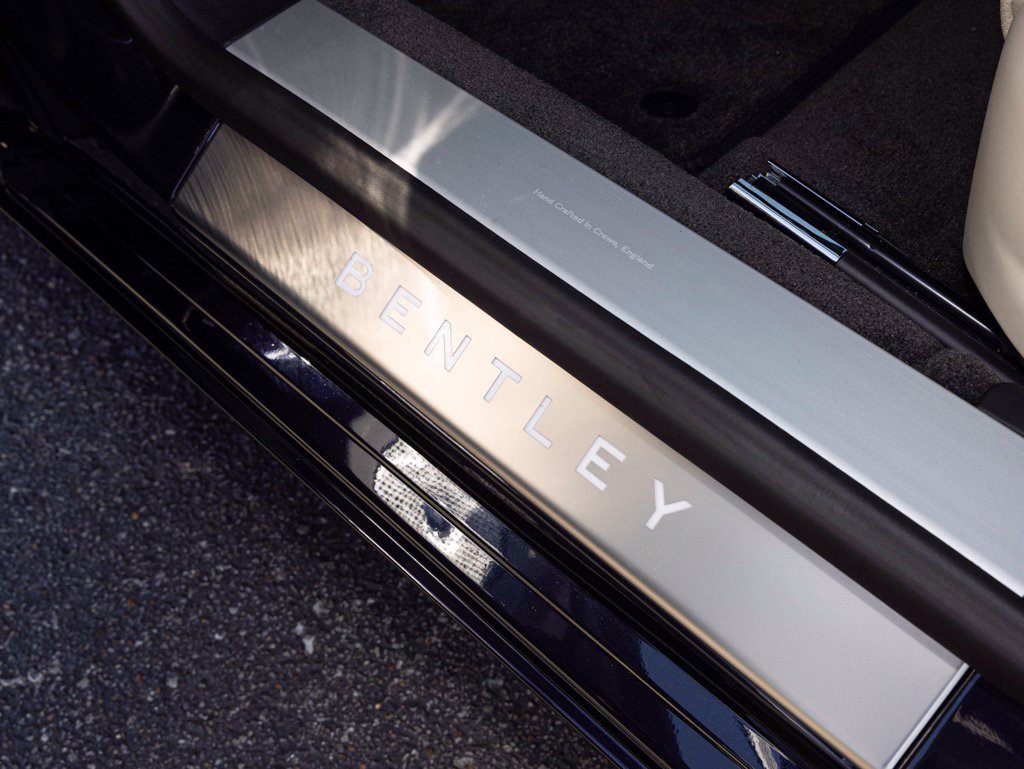 New 2027 Bentley Flying Spur AWD/4WD image 32
