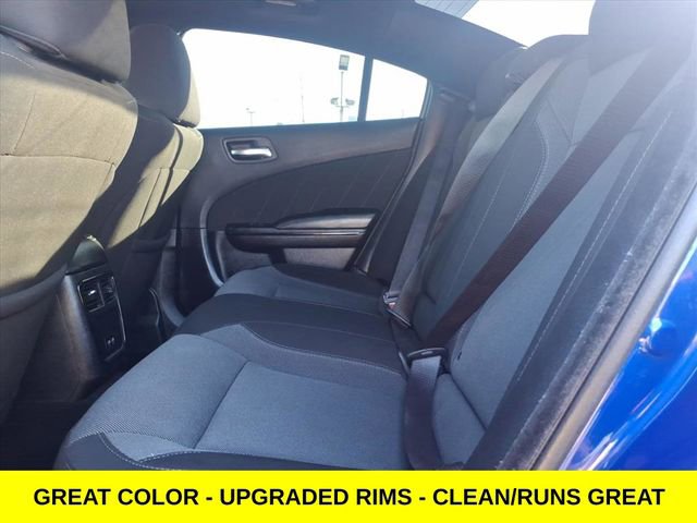 Used 2021 Dodge Charger SXT w/ Blacktop Package image 10