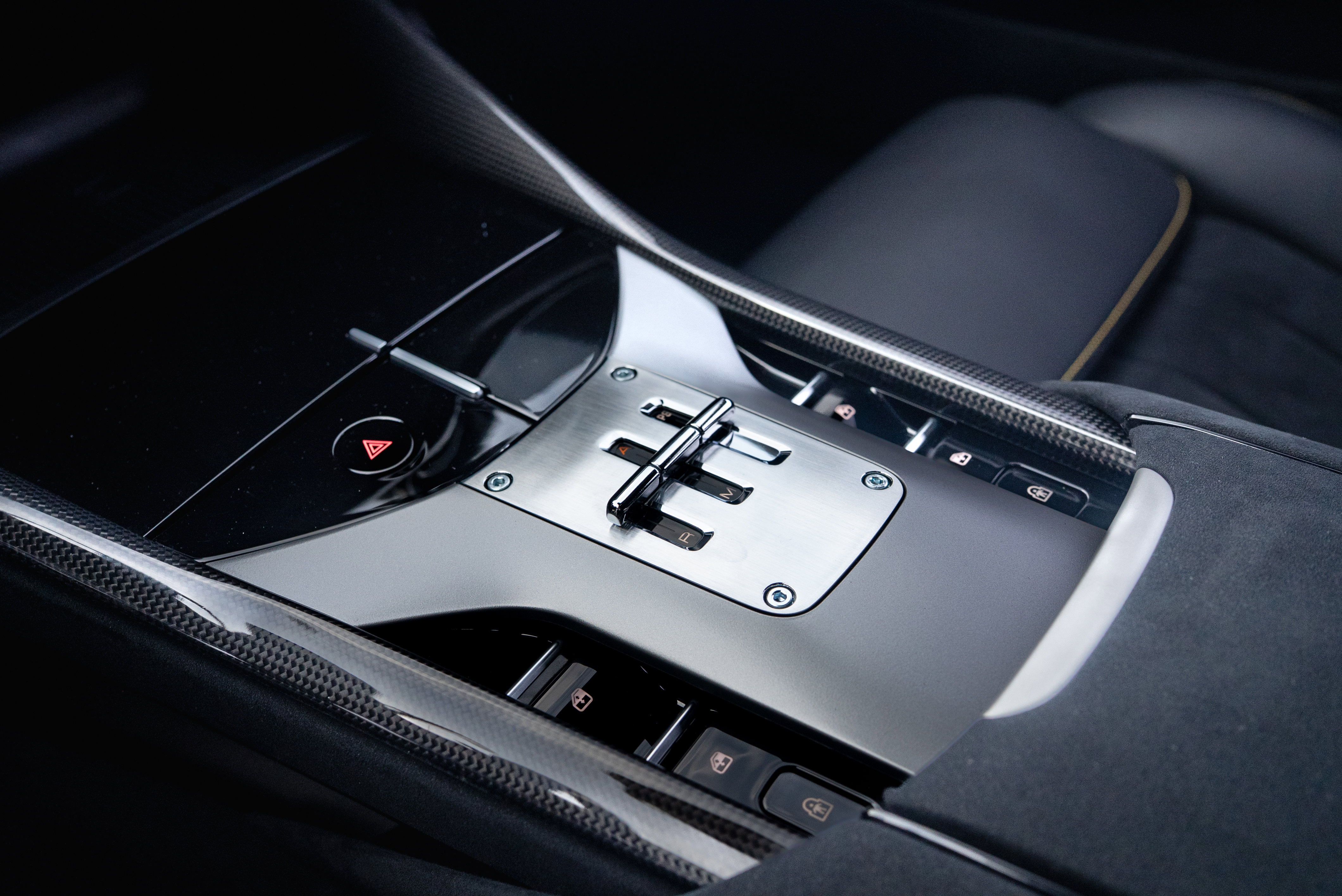 Used 2023 Ferrari Purosangue image 16