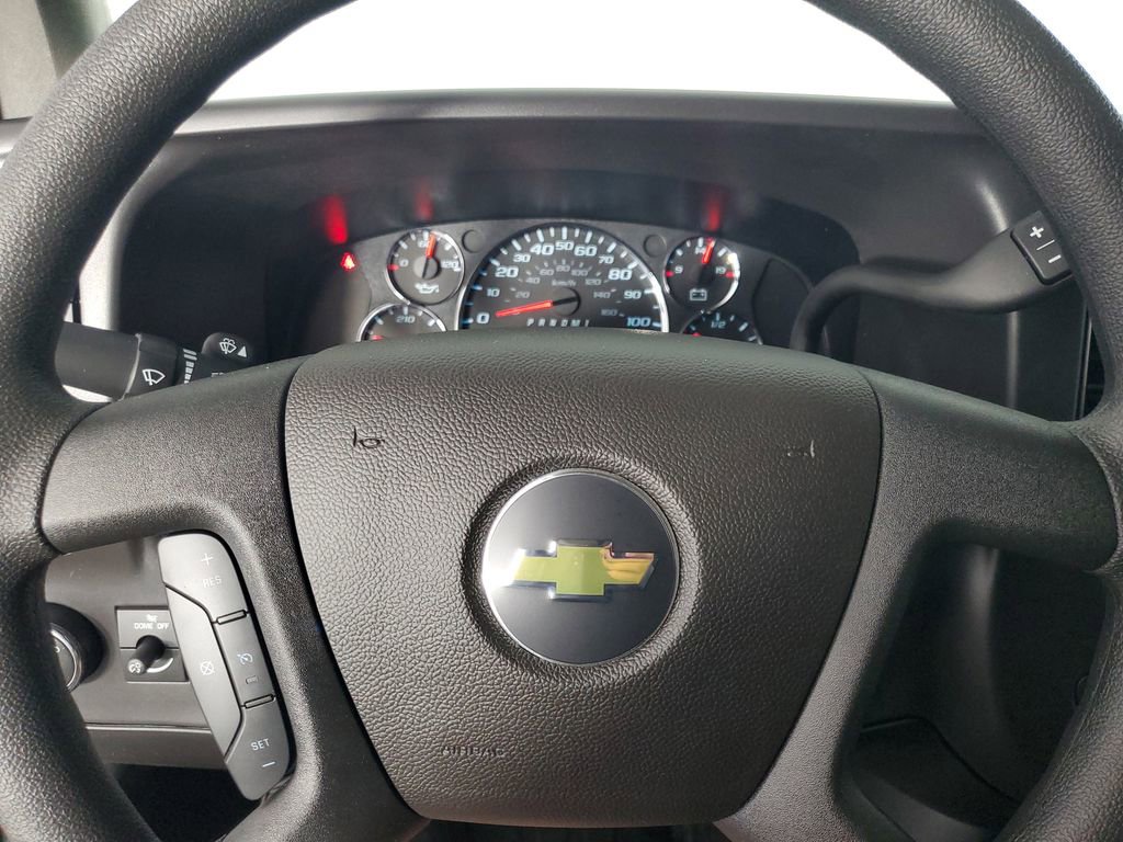 New 2026 Chevrolet Express 2500 w/ Driver Convenience Package image 21