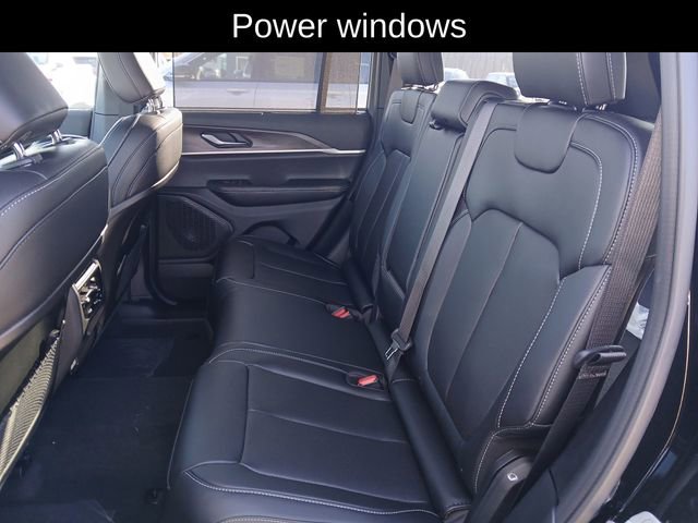 New 2025 Jeep Grand Cherokee Limited image 14