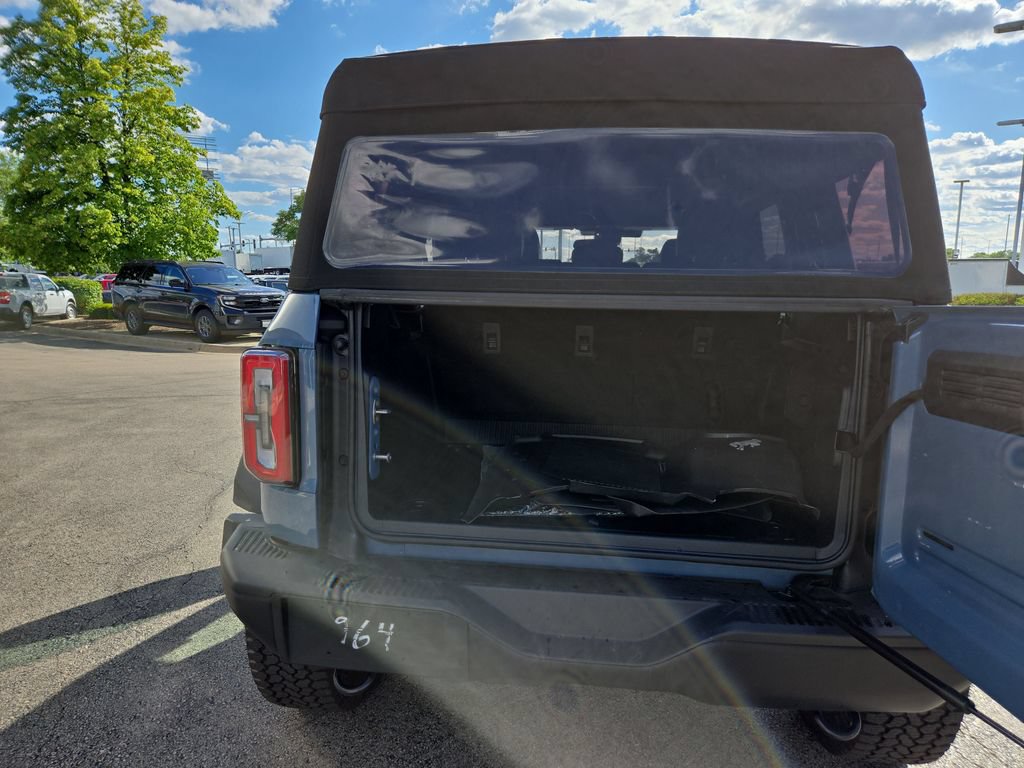 Certified 2025 Ford Bronco Badlands w/ Sasquatch Package AWD/4WD image 28