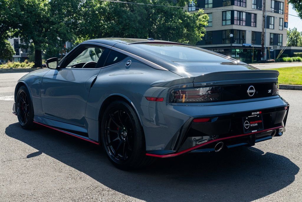 Used 2024 Nissan Z NISMO w/ Floor Mat Package image 4