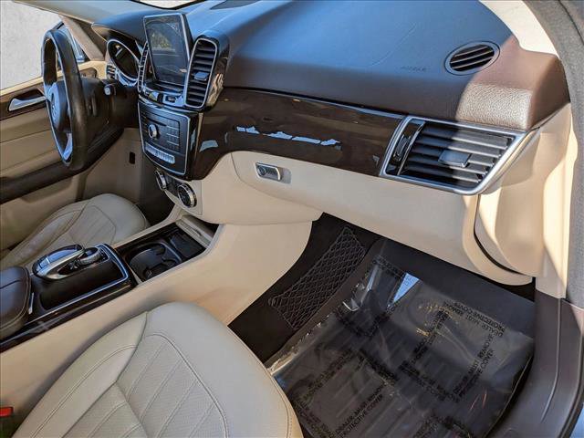 Used 2016 Mercedes-Benz GLE 300d 4MATIC image 25