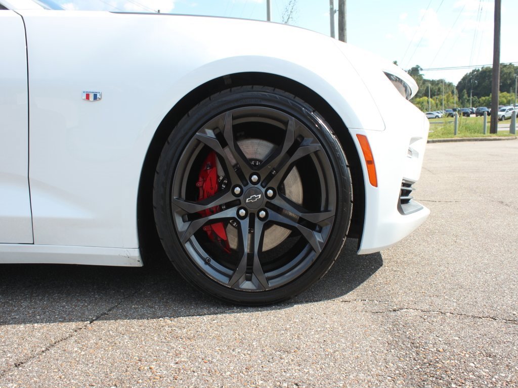 Used 2021 Chevrolet Camaro SS image 6