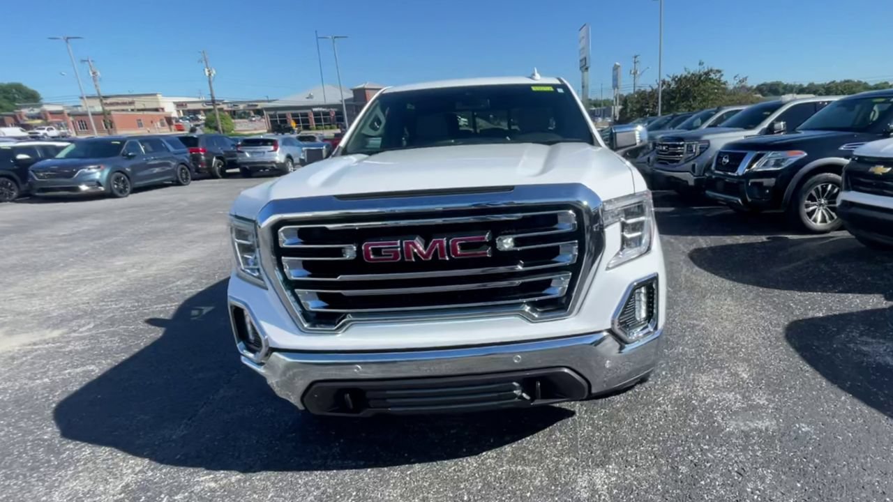 Used 2021 GMC Sierra 1500 SLT w/ SLT Premium Plus Package AWD/4WD image 4