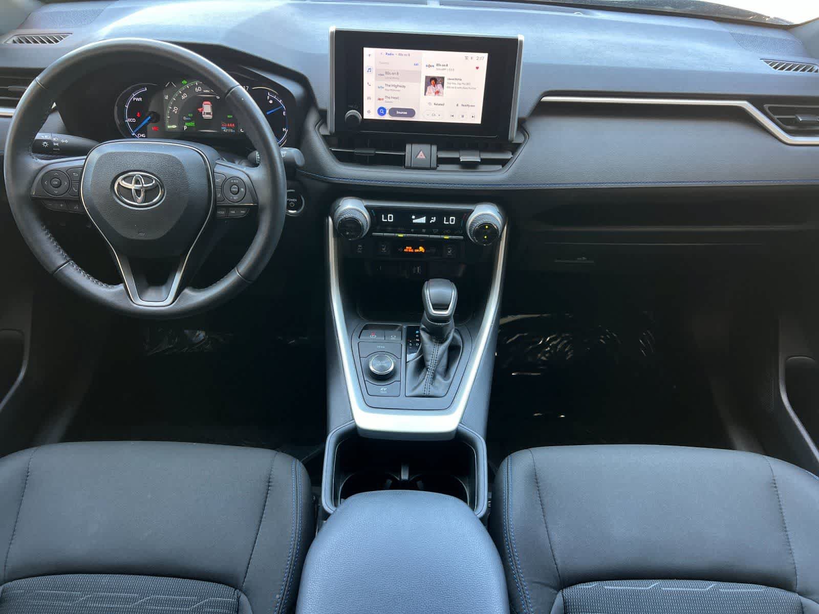 Used 2024 Toyota RAV4 SE AWD/4WD image 4