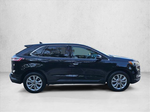 Used 2024 Ford Edge Titanium image 4