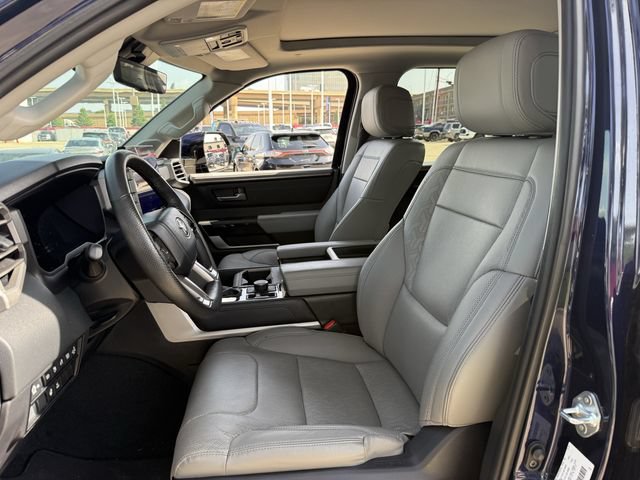 Used 2024 Toyota Tundra Limited AWD/4WD image 28