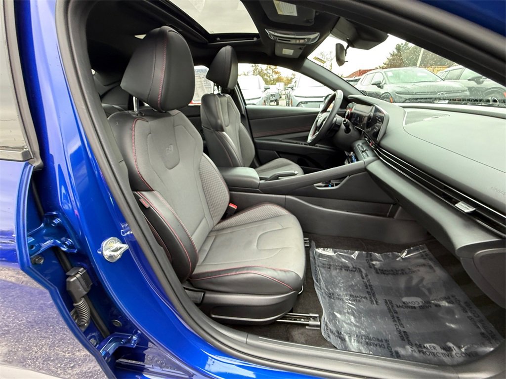Used 2023 Hyundai Elantra N Line image 27