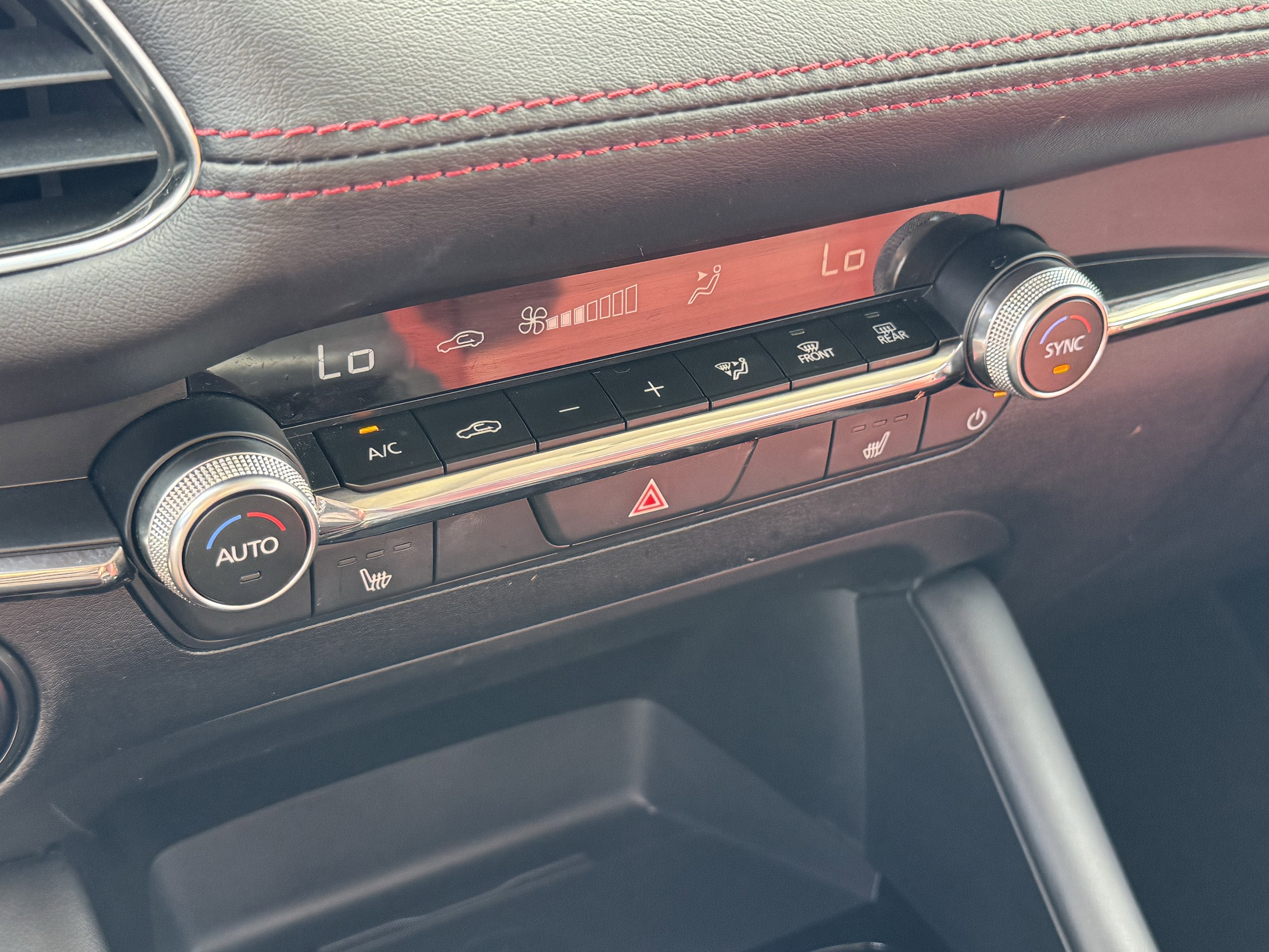 Used 2025 MAZDA MAZDA3 s image 21