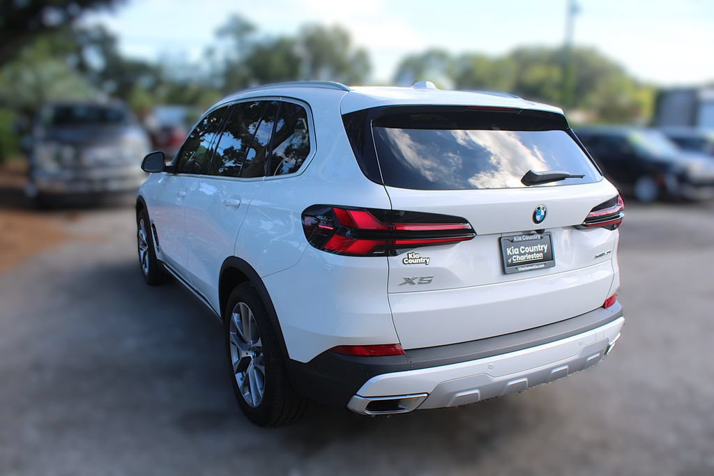 Used 2025 BMW X5 xDrive40i AWD/4WD image 14