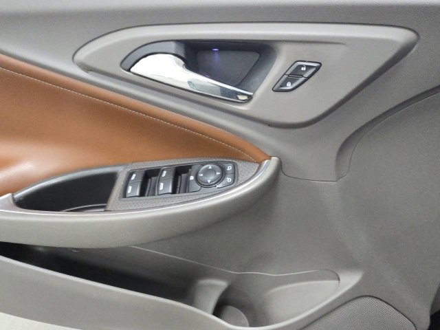 Used 2018 Chevrolet Malibu LT w/ Leather Package image 29