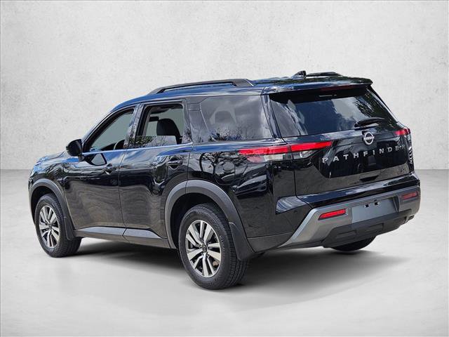Used 2026 Nissan Pathfinder SL FWD image 8