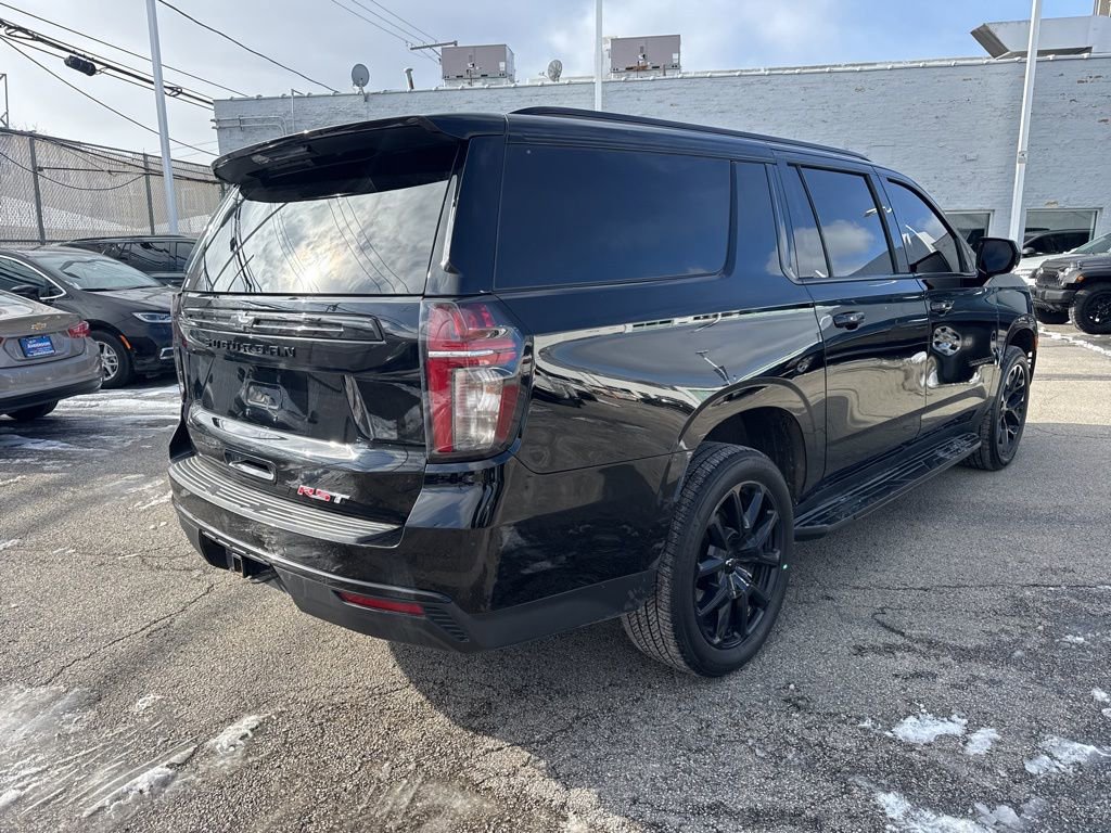 Used 2023 Chevrolet Suburban RST AWD/4WD image 5
