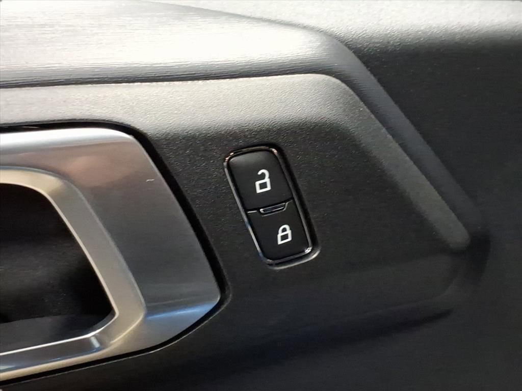 New 2025 Ford Bronco Raptor image 14