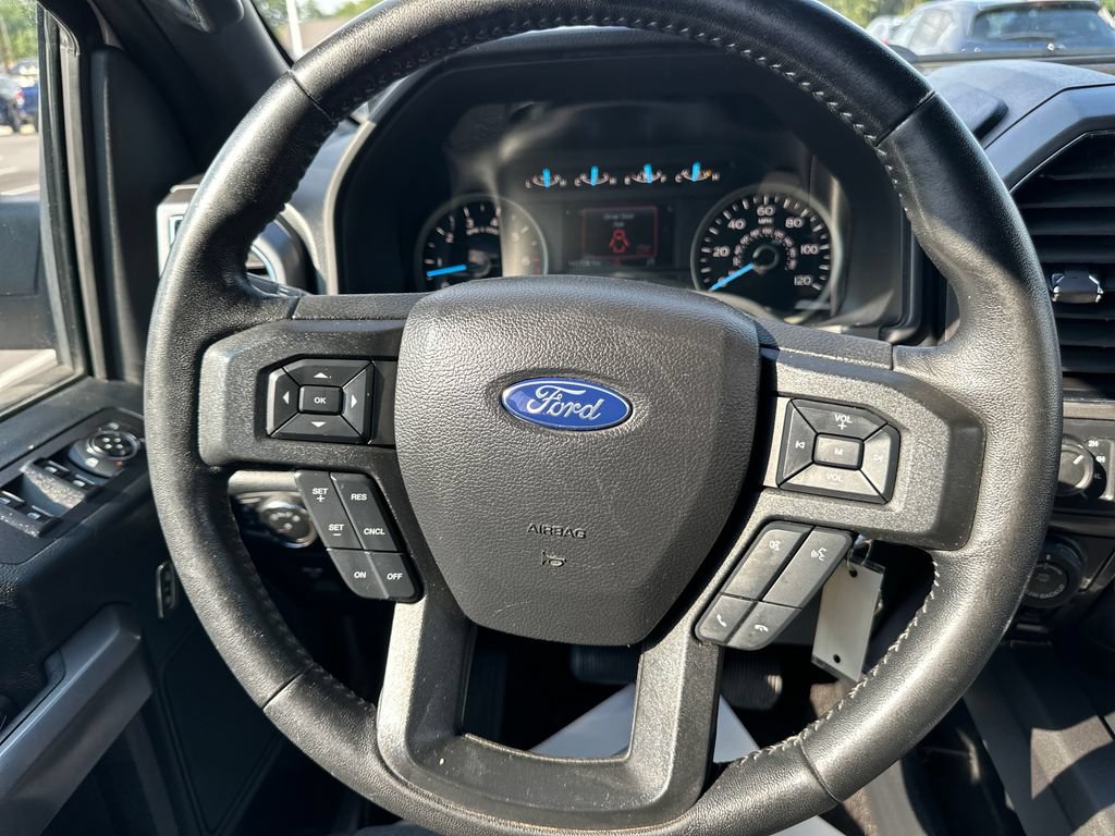 Used 2020 Ford F150 XLT w/ Equipment Group 302A Luxury AWD/4WD image 20