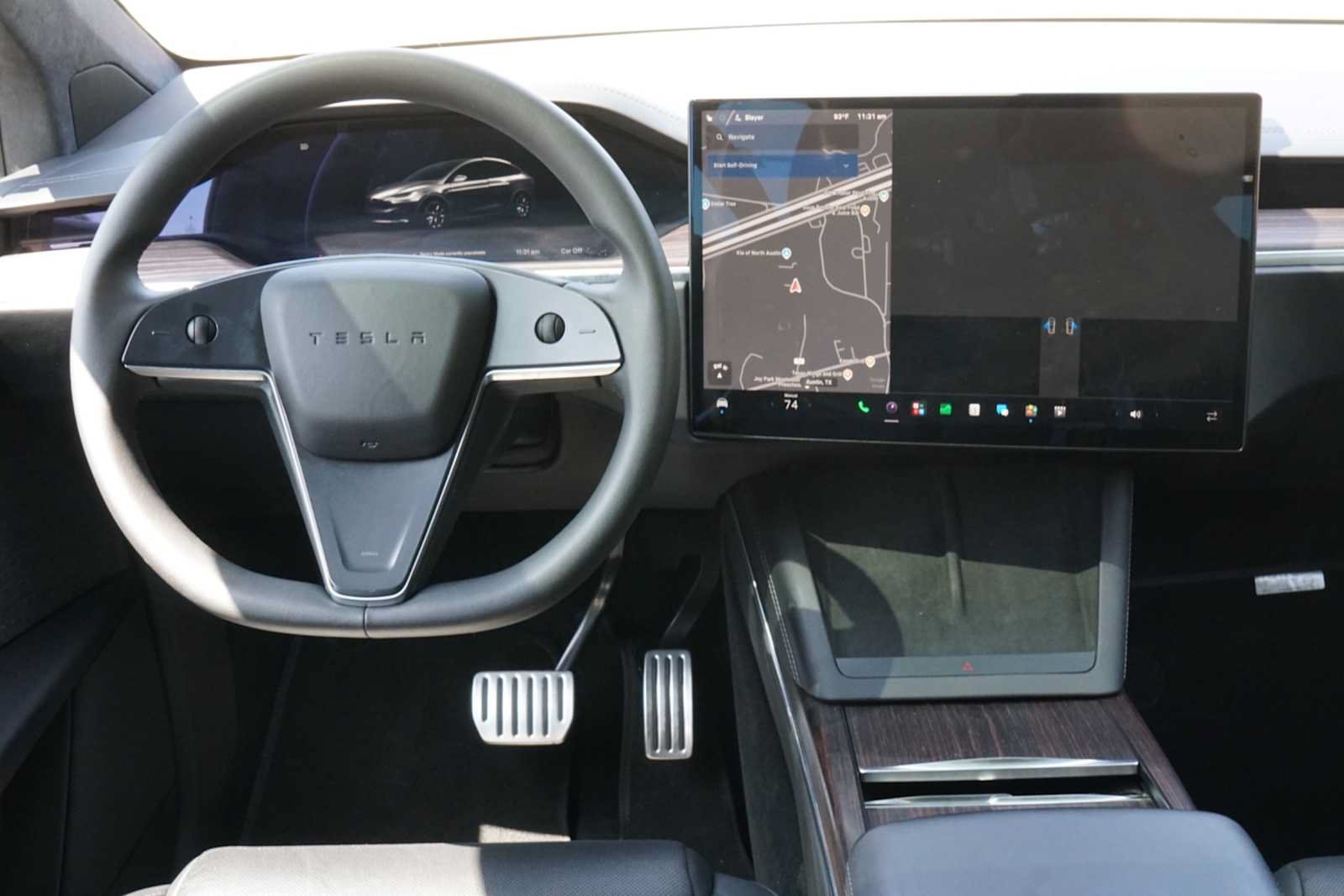 Used 2024 Tesla Model X AWD/4WD image 9