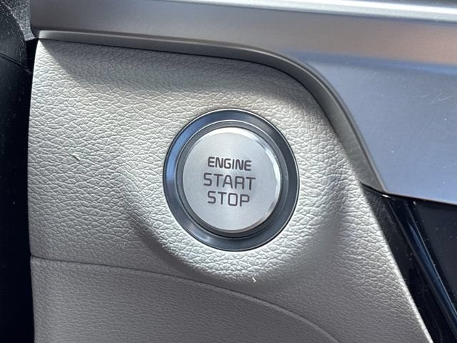 Used 2023 Kia Telluride S AWD/4WD image 24