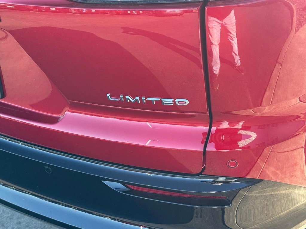 New 2025 Toyota Crown Signia Limited AWD (Natl) image 6