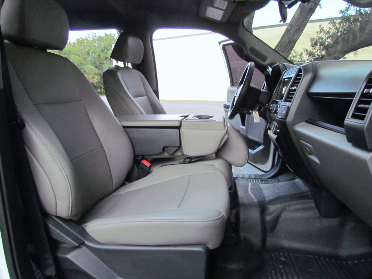 Used 2022 Ford F350 XL w/ STX Appearance Package image 21