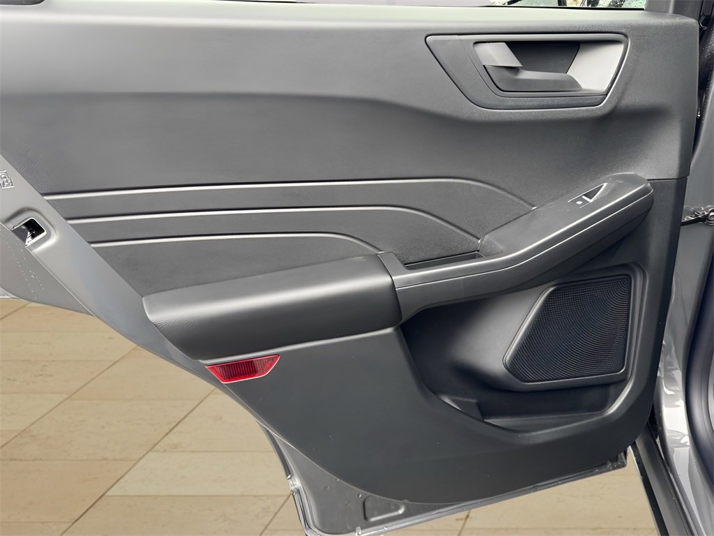 New 2025 Ford Escape Active w/ Cold Weather Package image 34