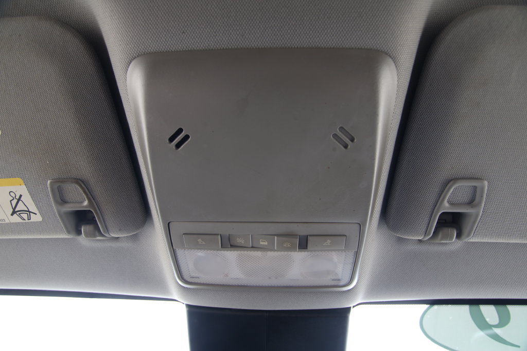 Used 2019 Chevrolet Trax LT AWD/4WD image 29