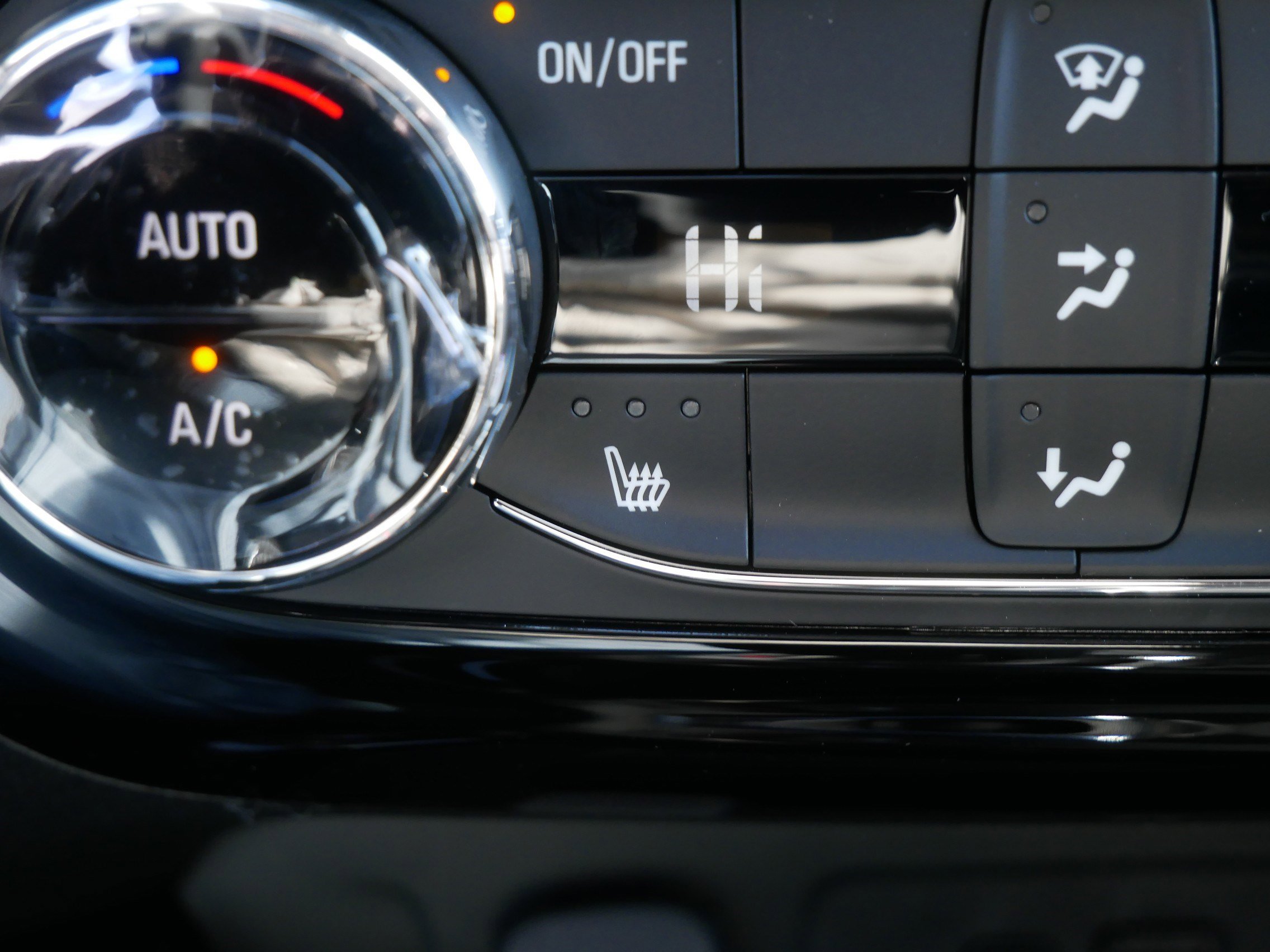 New 2026 Chevrolet Trax LT w/ LT Convenience Package image 15