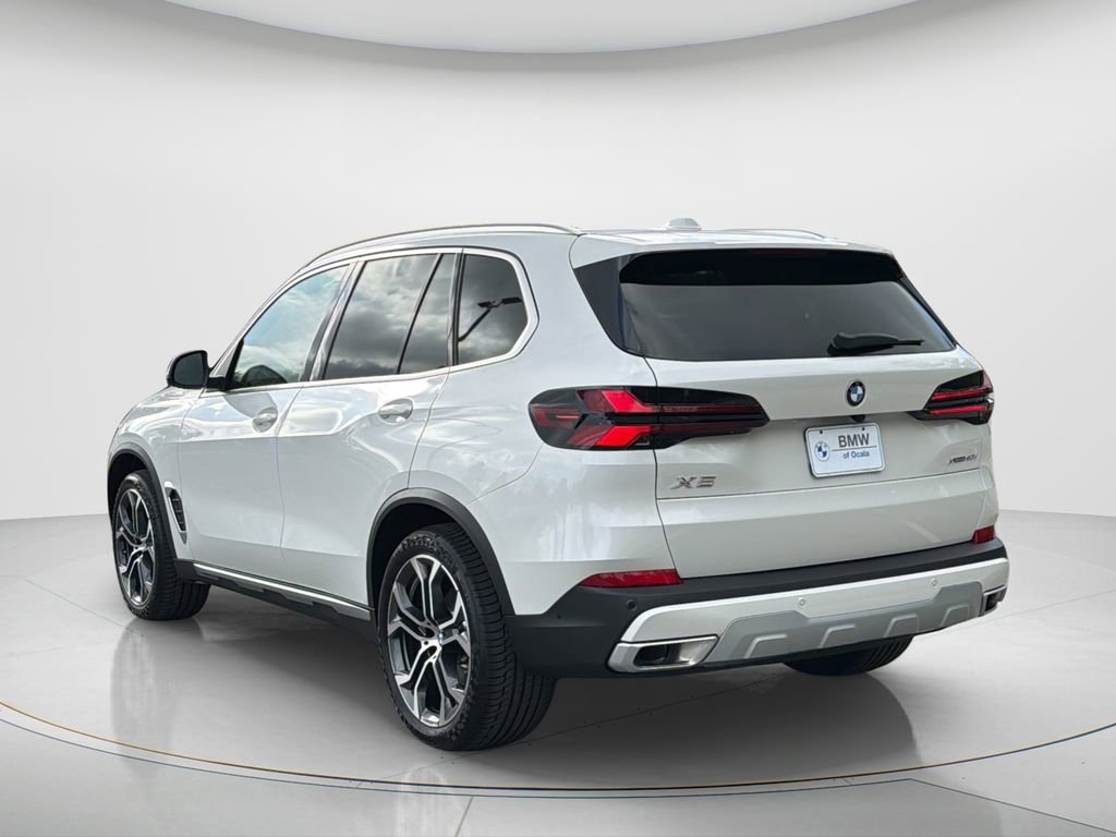 New 2026 BMW X5 xDrive40i image 3