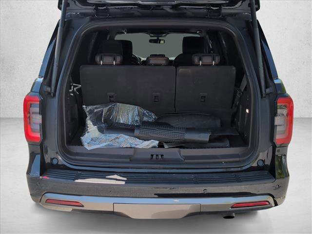 Used 2024 Ford Expedition King Ranch image 6