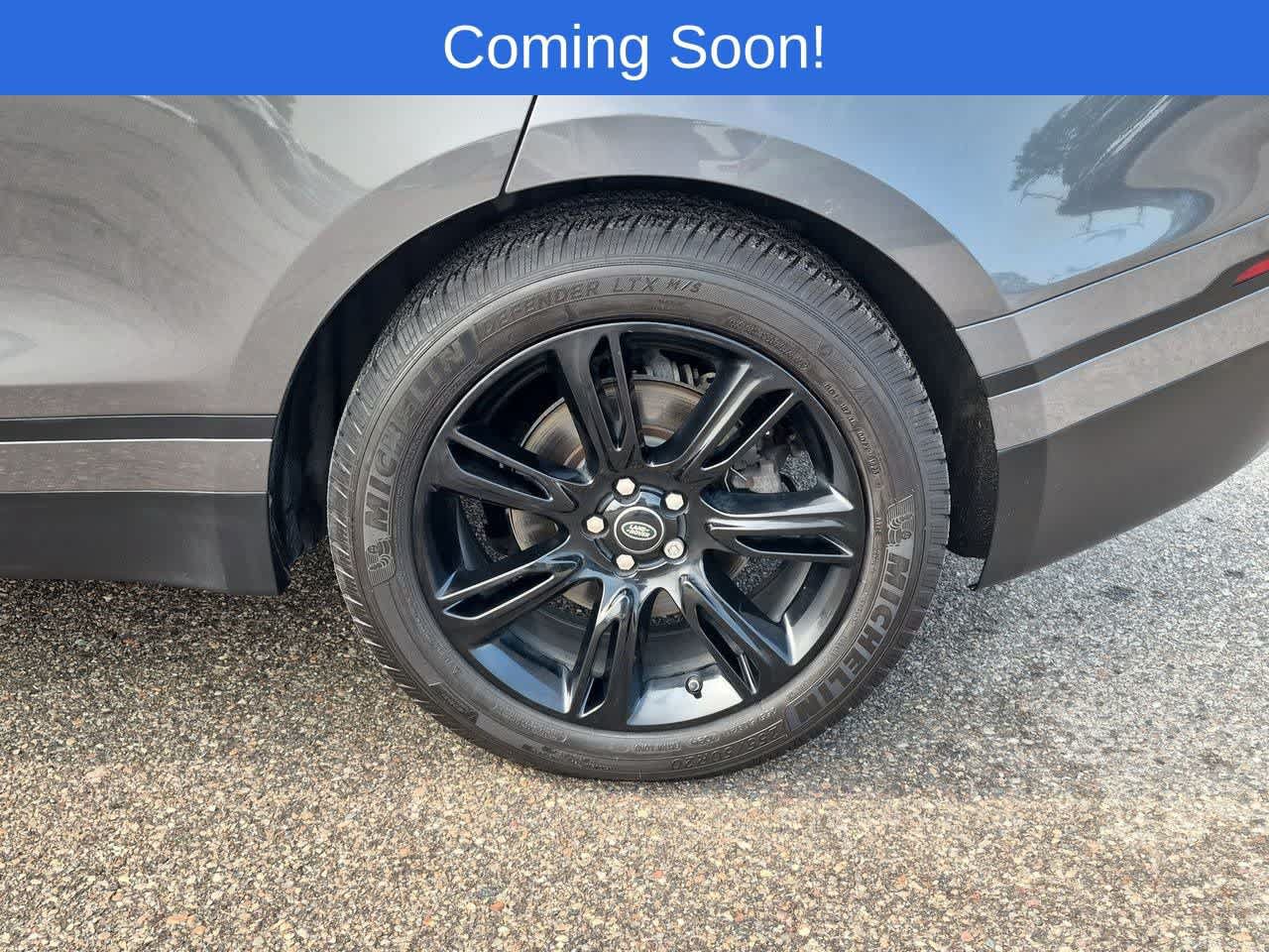 Used 2019 Land Rover Range Rover Velar S AWD/4WD image 13