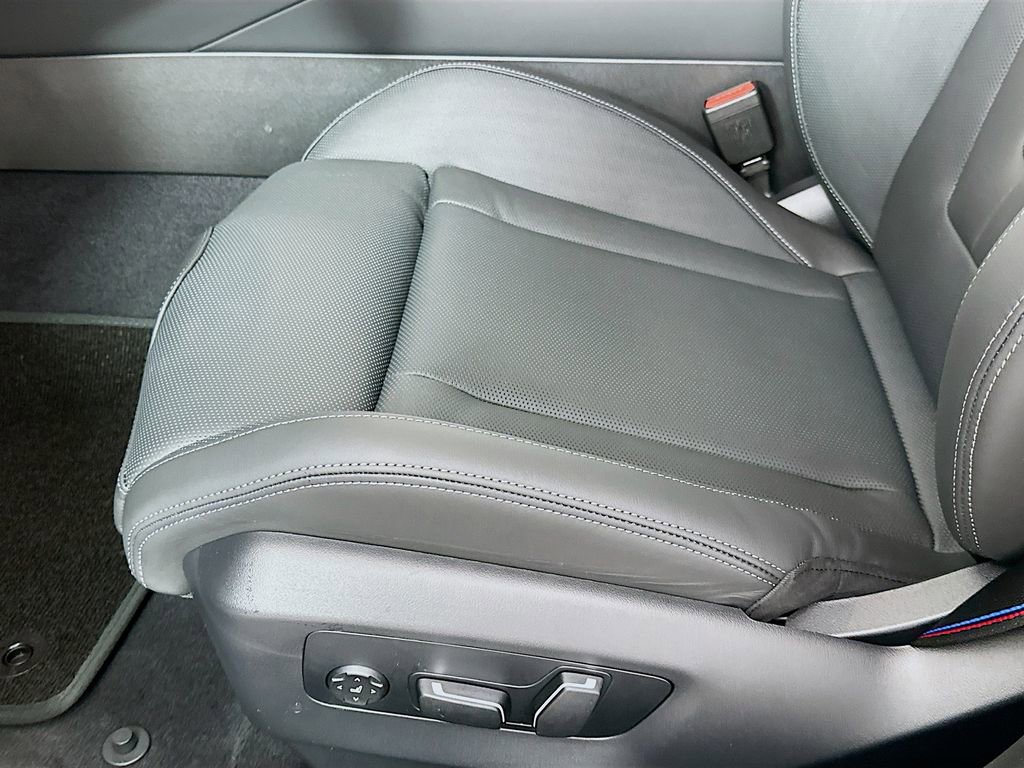 New 2026 BMW M5 Base w/ Executive Package image 21