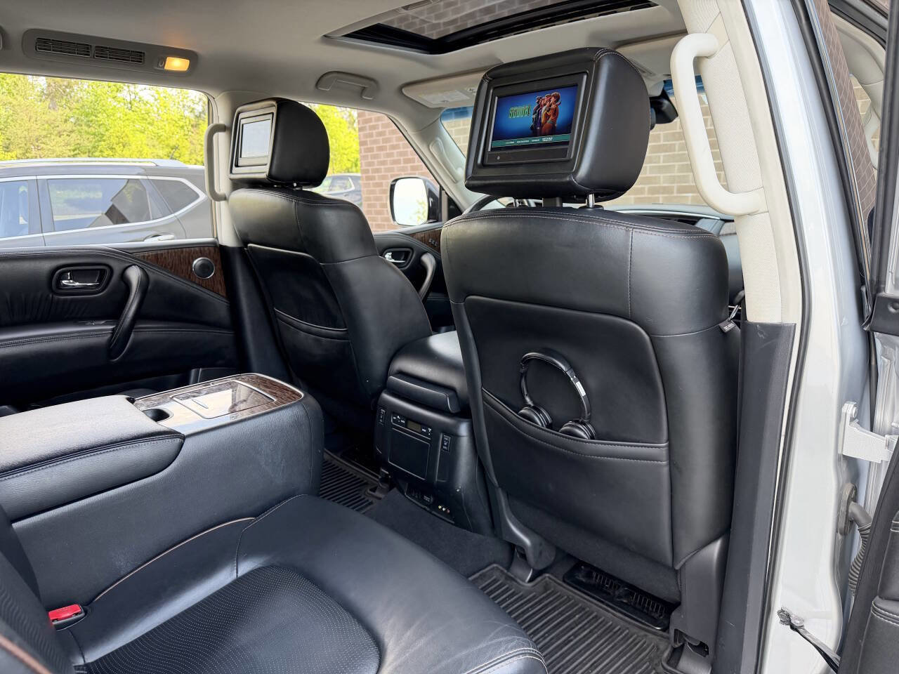 Used 2017 Nissan Armada Platinum w/ Captain Seat Package AWD/4WD image 36