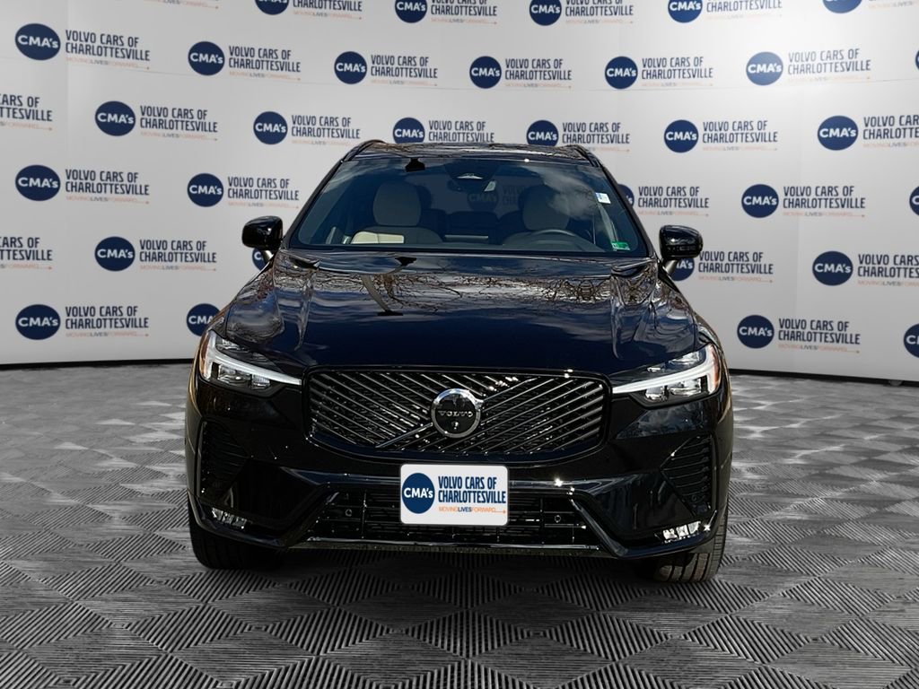 New 2026 Volvo XC60 B5 Plus w/ Protection Package Premier image 8