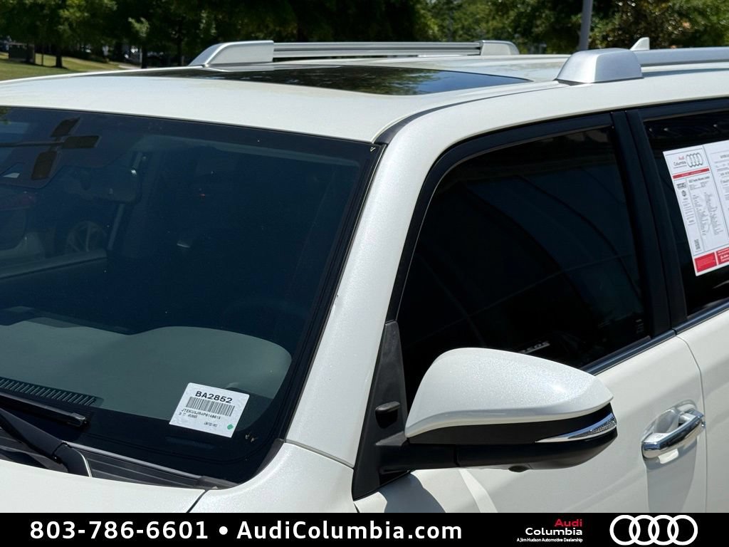 Used 2023 Toyota 4Runner Limited AWD/4WD image 10