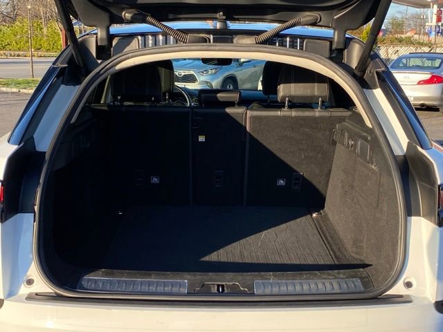 Used 2020 Land Rover Range Rover Velar S image 9