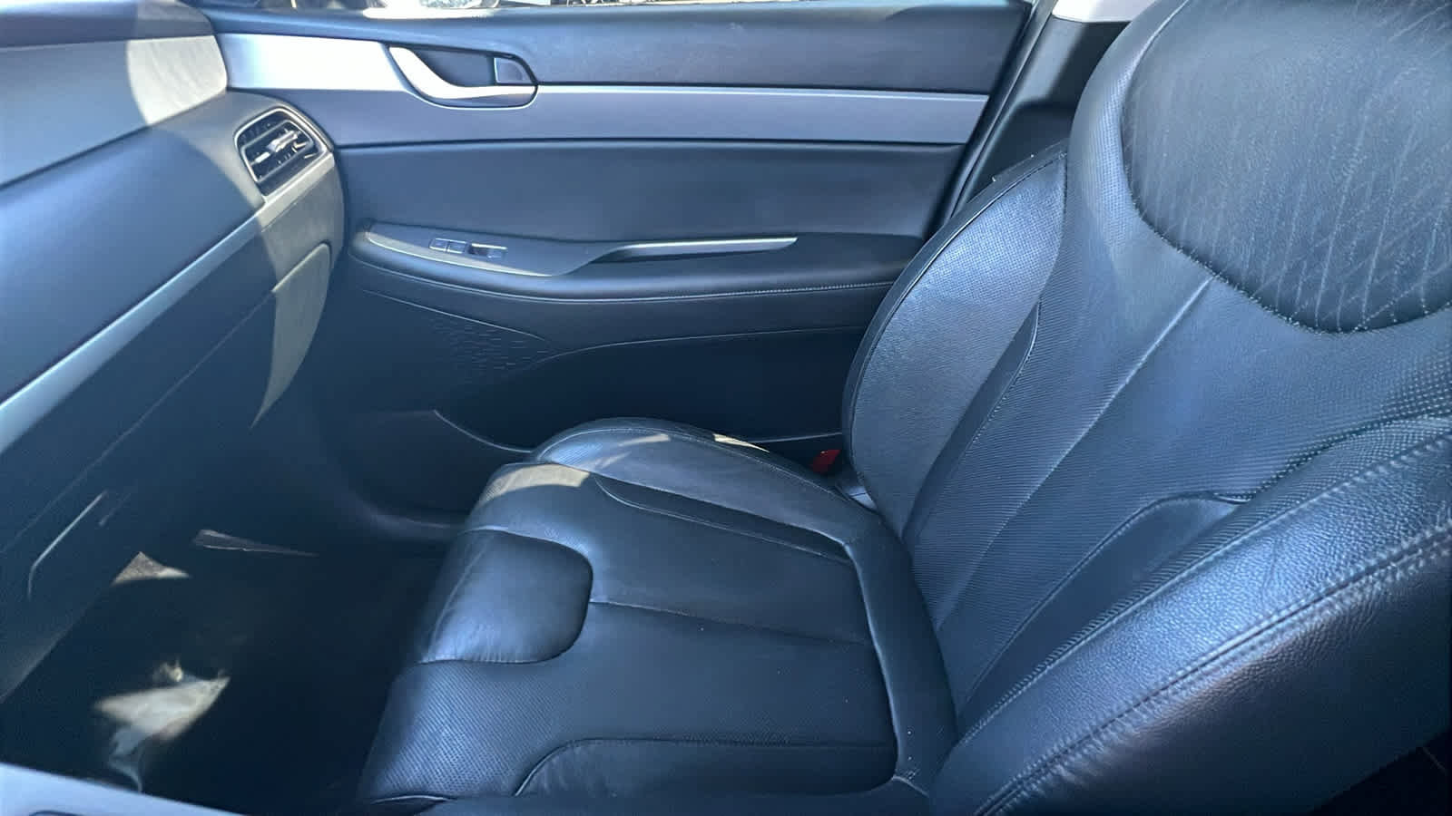 Used 2022 Hyundai Palisade SEL w/ Premium Package image 11