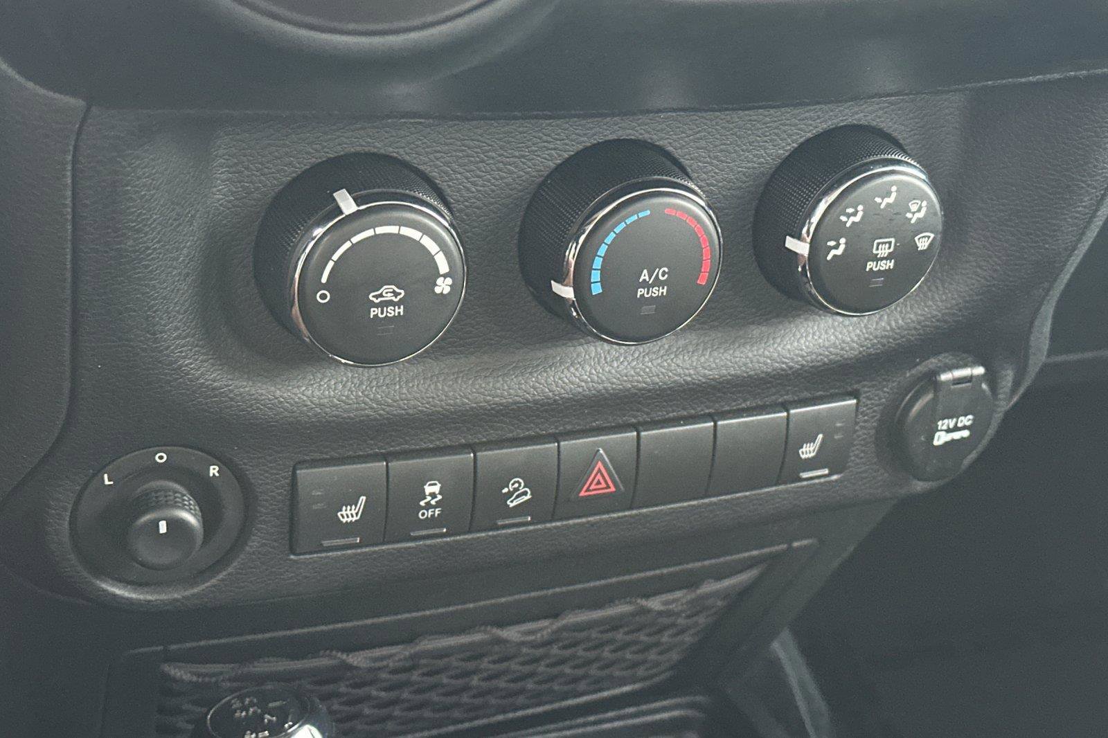 Used 2017 Jeep Wrangler Sport w/ Quick Order Package 24S image 18