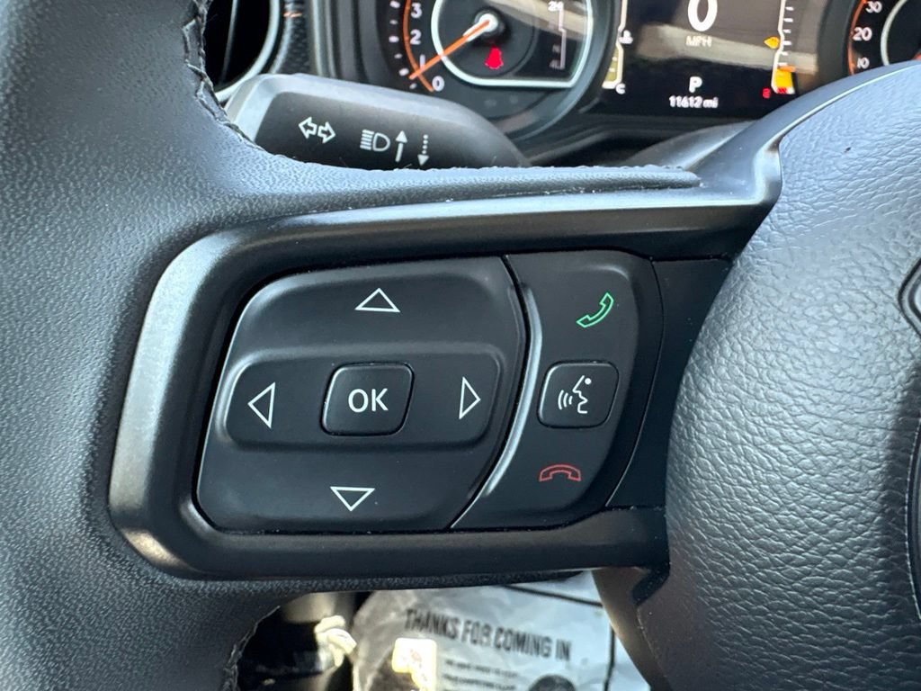 Used 2026 Jeep Gladiator Mojave AWD/4WD image 17
