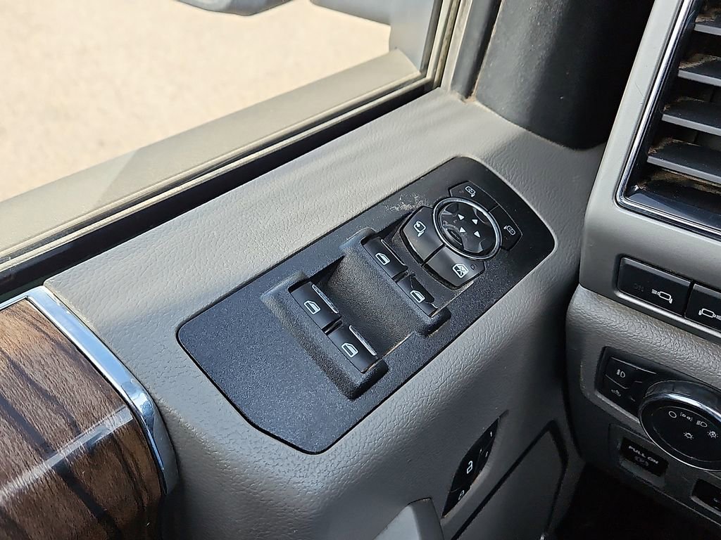 Used 2018 Ford F150 Lariat image 22