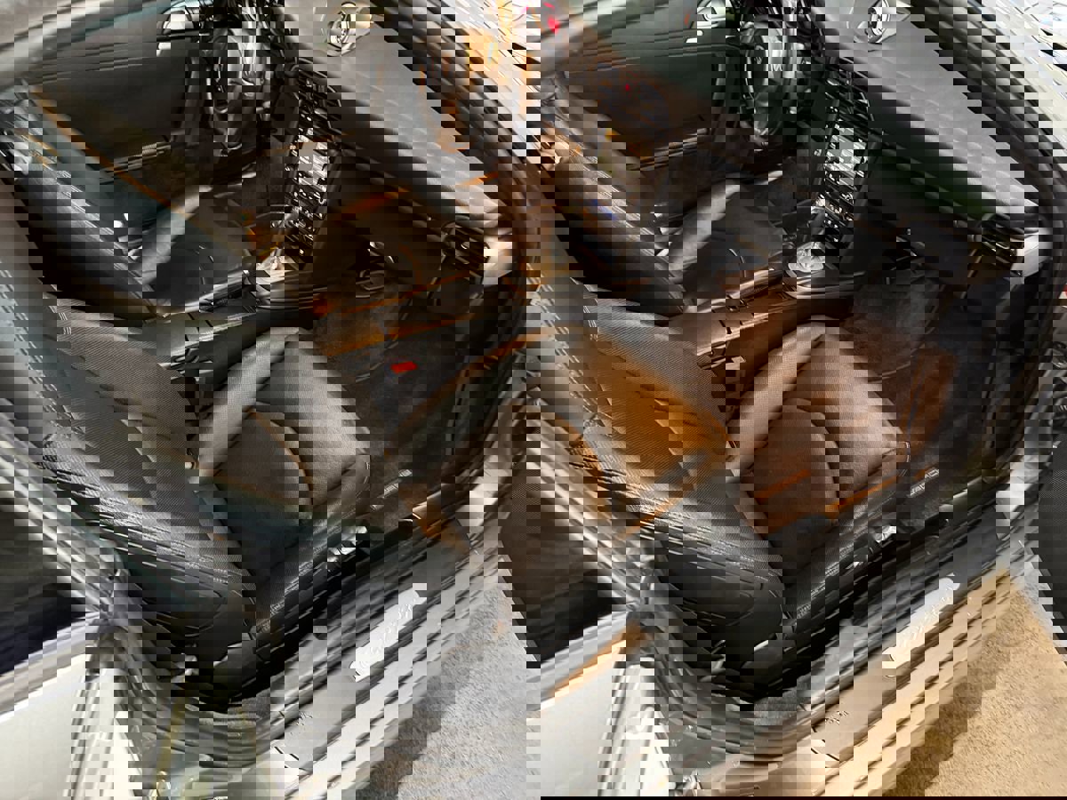 Used 2010 Porsche 911 Carrera image 18