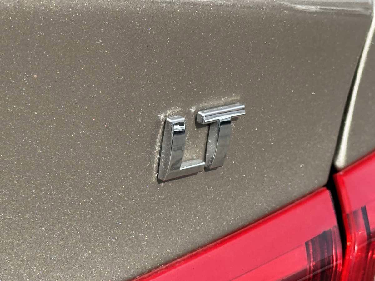 Used 2025 Chevrolet Malibu LT FWD image 11