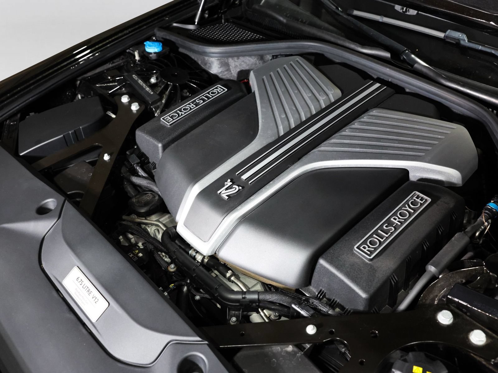 Used 2023 Rolls-Royce Ghost AWD/4WD image 36