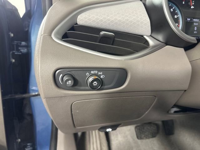 Used 2025 Chevrolet Malibu LT image 19