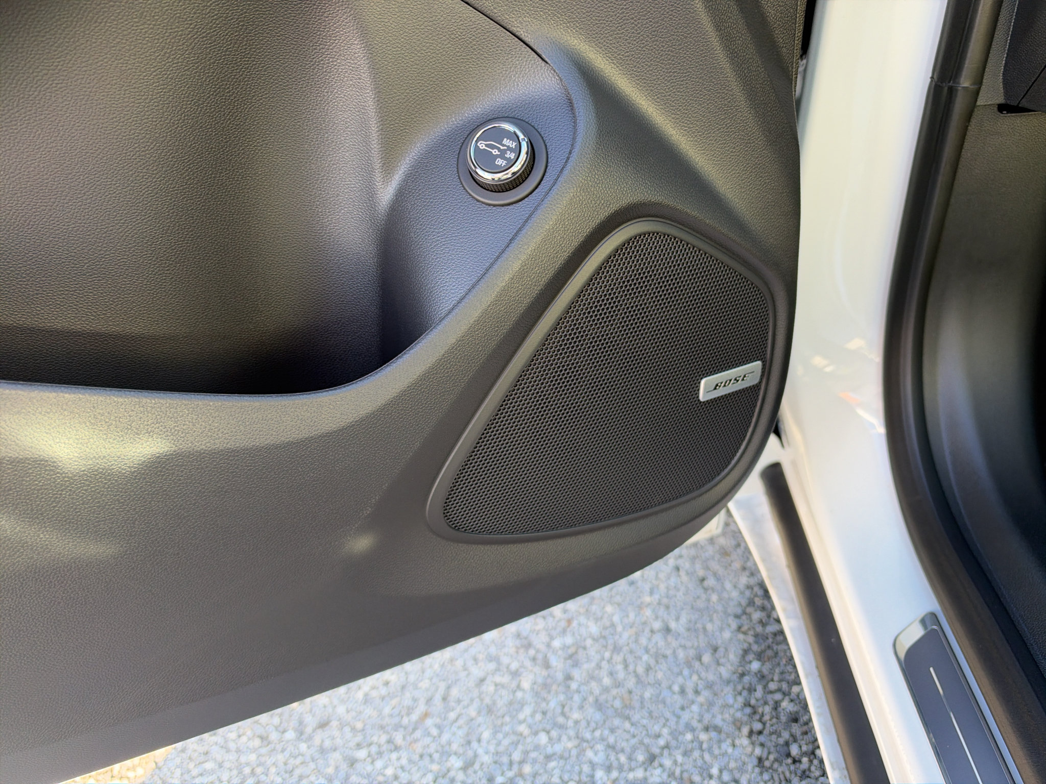 New 2026 Buick Encore GX Avenir w/ Avenir Technology Package FWD image 16