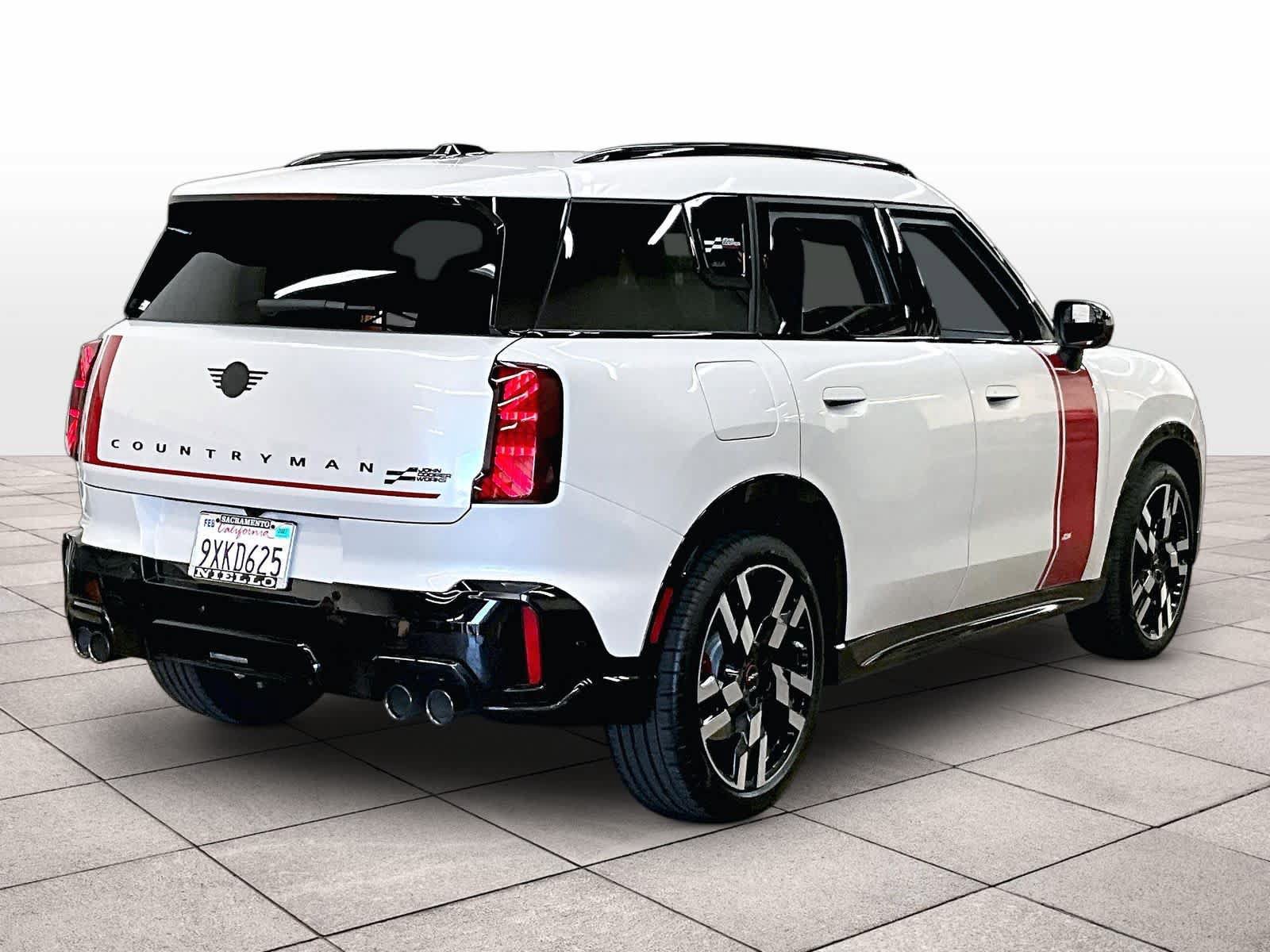 Used 2026 MINI Cooper Countryman John Cooper Works w/ Comfort Package Max AWD/4WD image 16